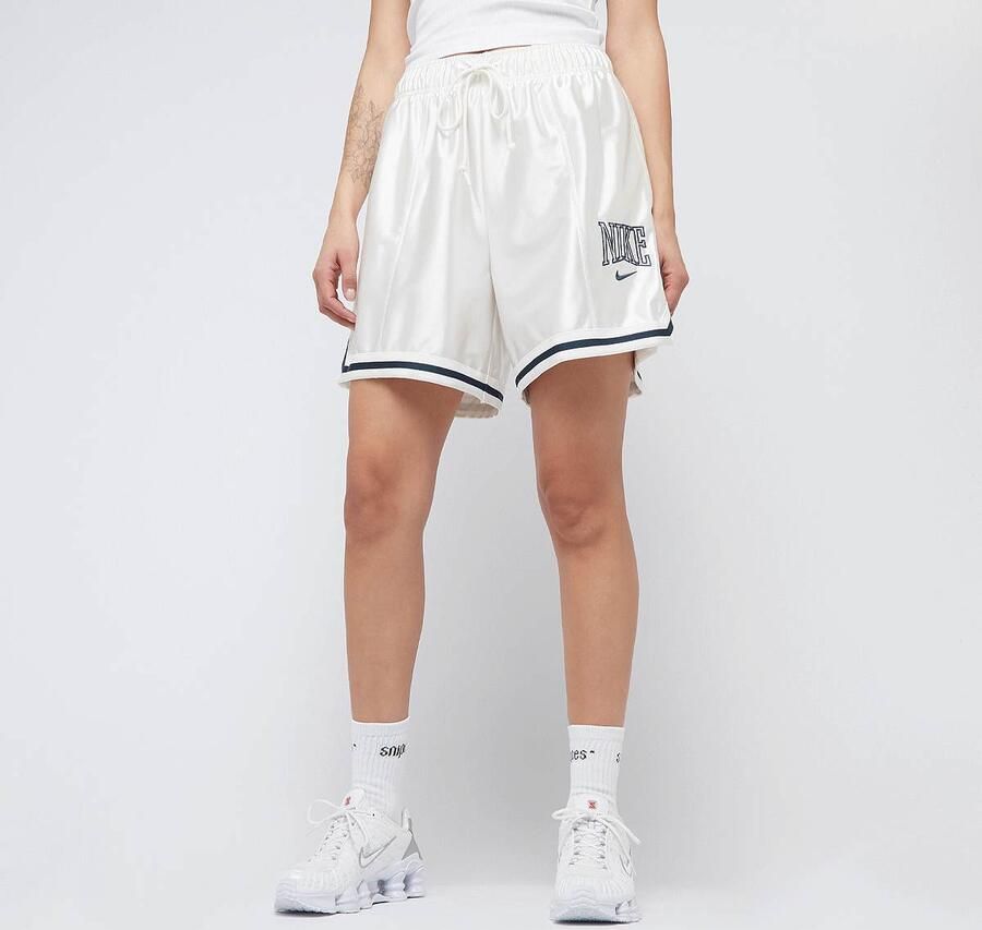 Nike Sportswear Street 6" Satin GX Short Women Sportshorts beige Maat XS Kleding - Foto 3