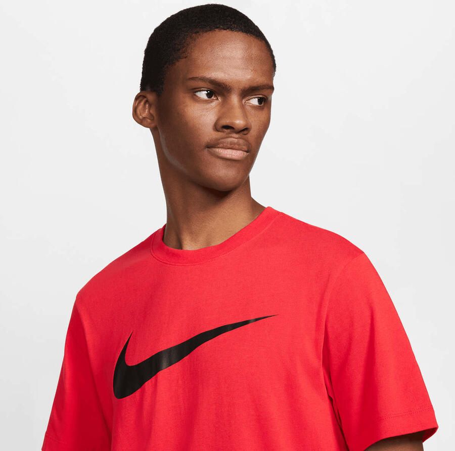 Nike Sportswear Tee Icon Swoosh Men T-Shirts & Polo's rood Maat XXL Kleding