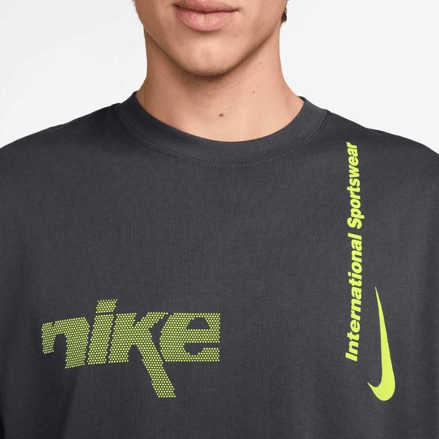 Nike Sportswear Tee M90 Swoosh Sport Men T-Shirts & Polo's grijs Maat XL Kleding