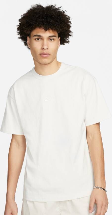 Nike Sportswear Premium Essentials T-shirt T-shirts Kleding beige maat: XL beschikbare maaten:S L XL