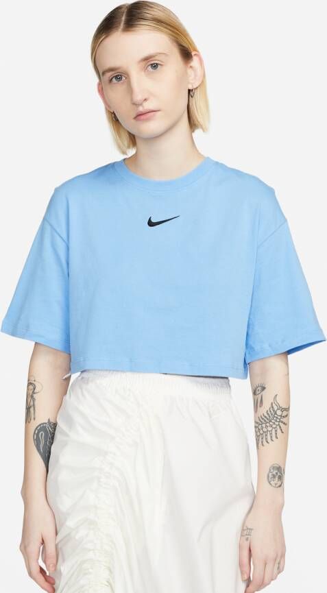 Nike Sportswear Trend Cropped T-shirt T-shirts Kleding university blue black maat: S beschikbare maaten:XS S M L