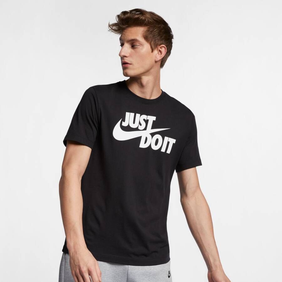 Nike Tee Just Do It Swoosh T-shirts Kleding black white maat: M beschikbare maaten:S M L