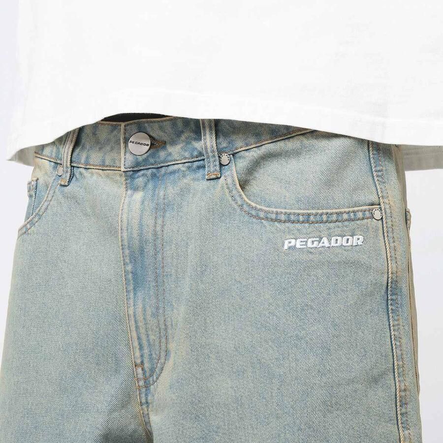 Pegador Bermuda's met logostitching model 'KOLAR'