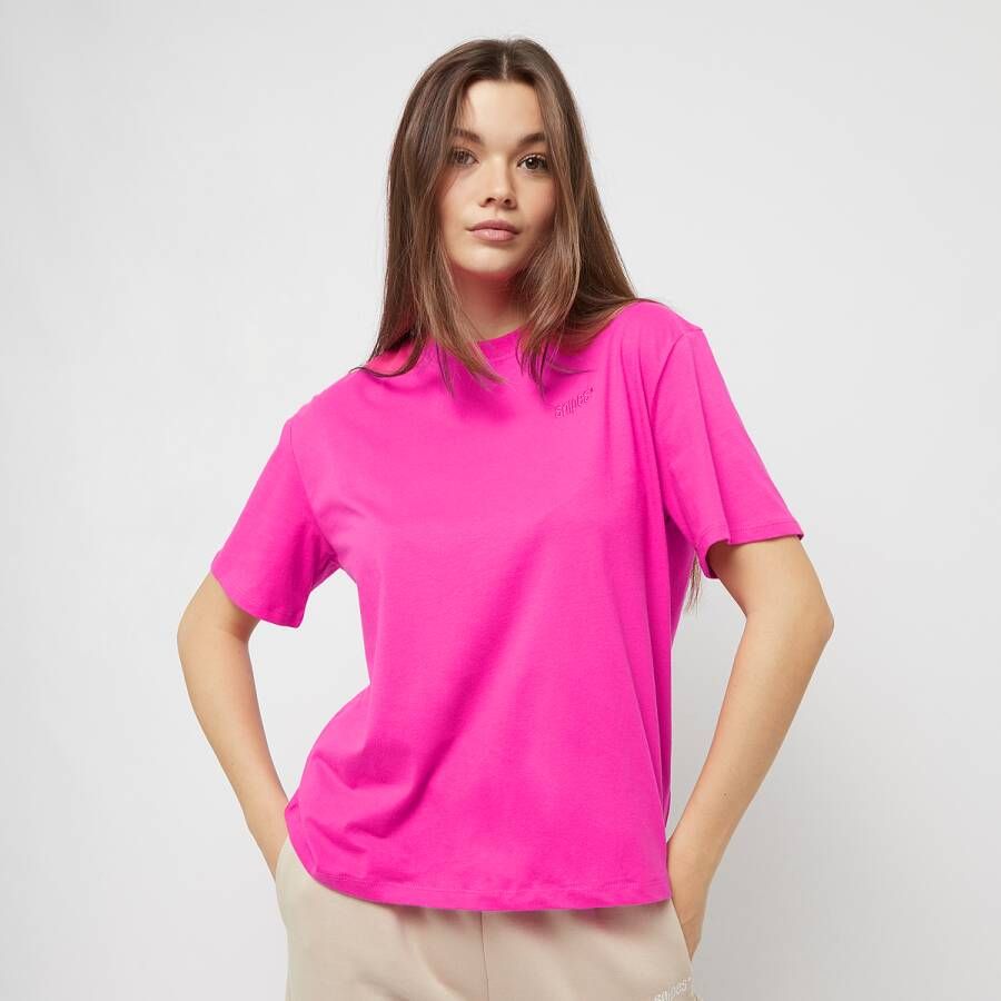 SNIPES Small Logo Essential Tee