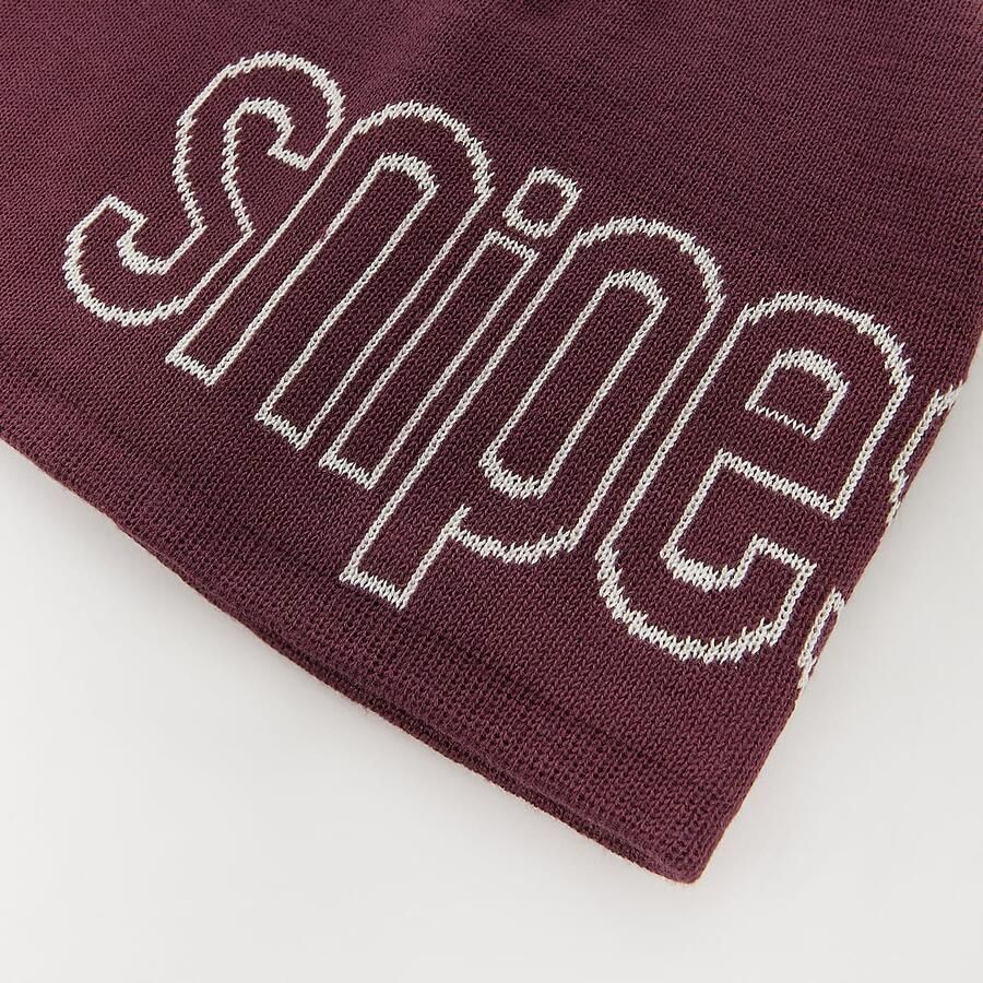 SNIPES Outline Logo Essential Skully Beanie Unisex Mutsen rood Maat ONE SIZE Accessoires