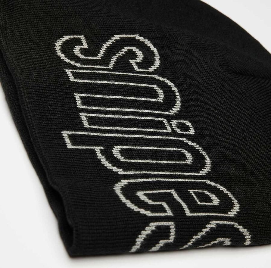 SNIPES Outline Seasonal Logo Skully Beanie Unisex Mutsen zwart Maat ONE SIZE Accessoires