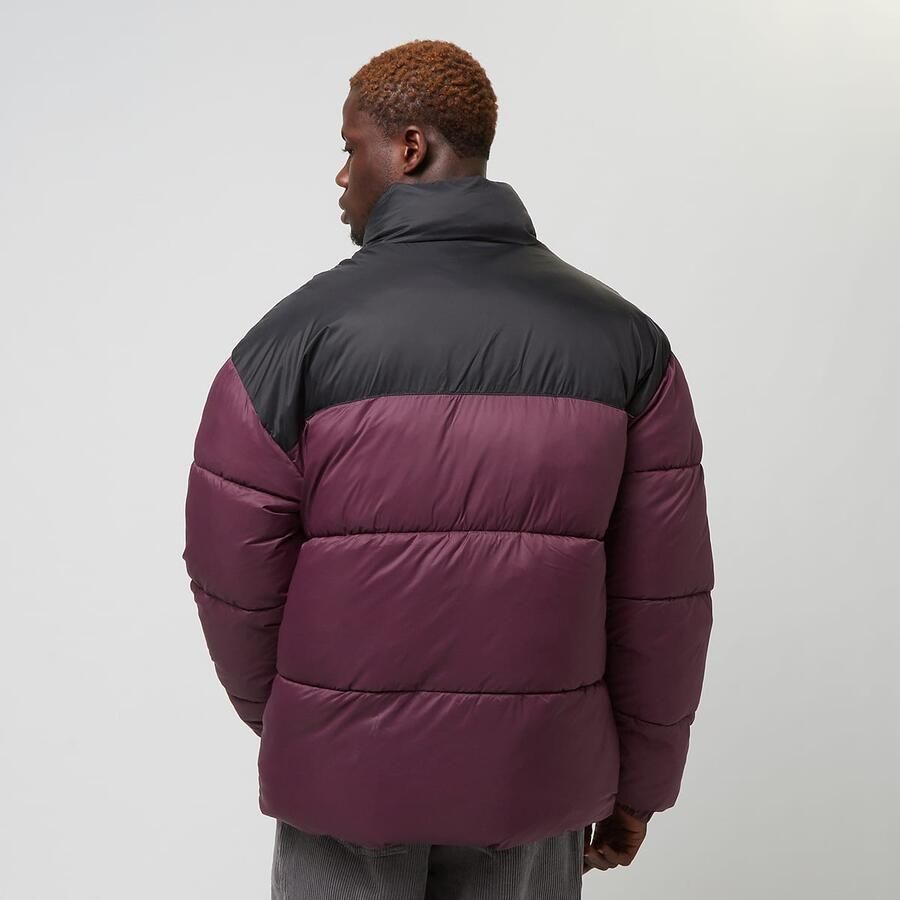 SNIPES Small Logo Essential Puffer Jacket Men jackets rood Maat XS Kleding