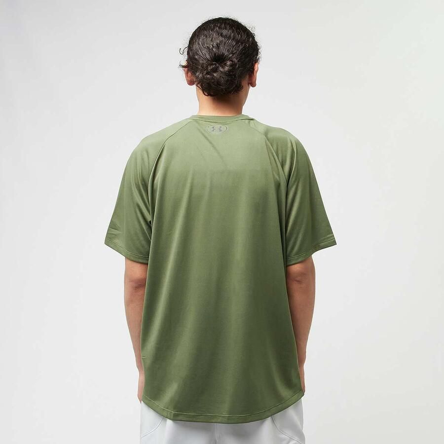 Under Armour Tech Print Fill Short Sleeve Tee Men T-Shirts & Polo's groen Maat XL Kleding
