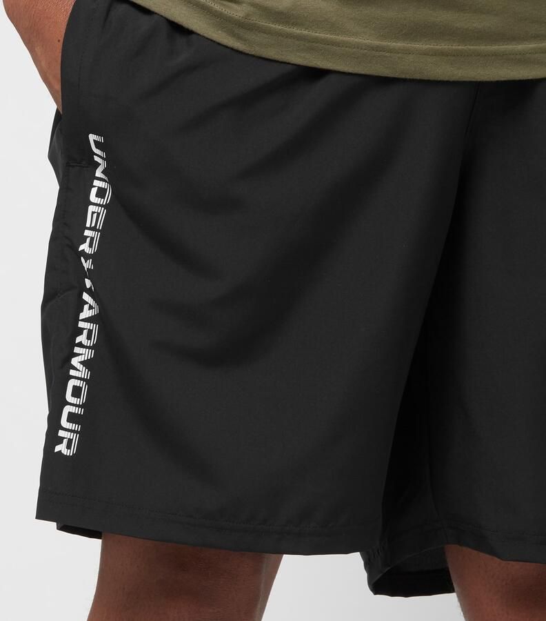 Under Armour Woven Wordmark Shorts Men Sportshorts zwart Maat XL Kleding