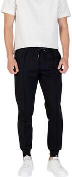 Antony Morato Broek CARROT FIT WITH LOGOED METAL BADGE MMFP00413-FA150168