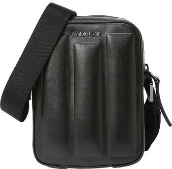 Calvin Klein Jeans Tas Line Quilt Pu Reporter Xs