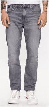 Calvin Klein Jeans Straight Jeans J30J323363