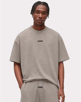 Fear Of God T-shirt Korte Mouw Essentials (SS25) T-Shirt Homestead Heather