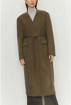 Isabelle Blanche Mantel