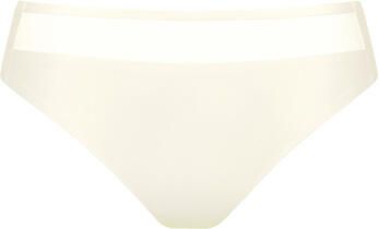 Lisca Tanga's PARIS Braziliaanse