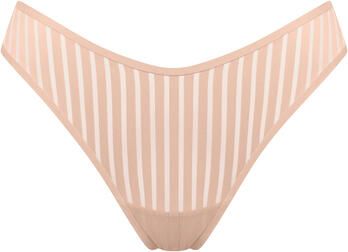 Lisca Tanga's String TIA