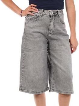 Monday Premium 7 8 Jeans 1947
