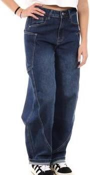 Monday Premium Straight Jeans