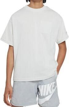 Nike T-shirt
