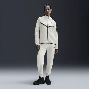 Nike Sportswear Tech Fleece Windrunner Full-Zip Hoody Women Hoodies & Sweaters wit Maat M Kleding