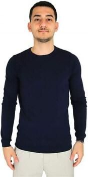 Take Two Top UKE7002