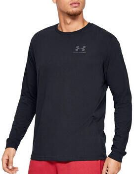 Under Armour T-shirt