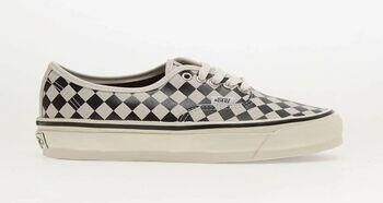 Vans Korte Broek AUTHENTIC 44 LX VN000D9N-BA21 BLACK WHITE