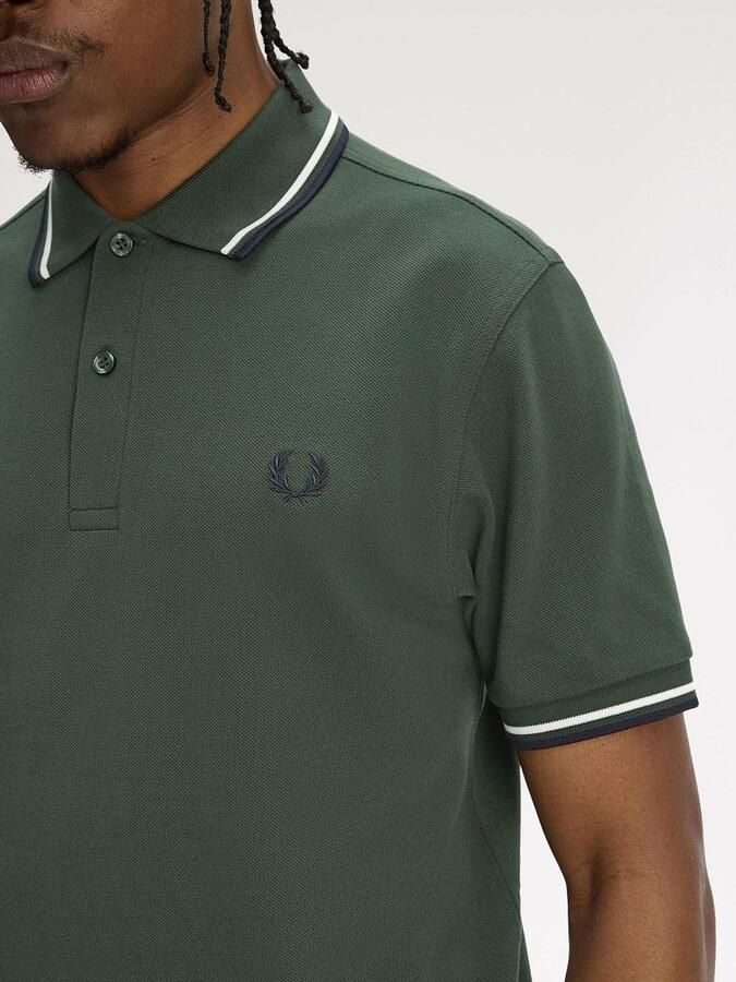 Fred Perry Polo Twin Tipped M3600 Donkergroen 53A - Foto 2