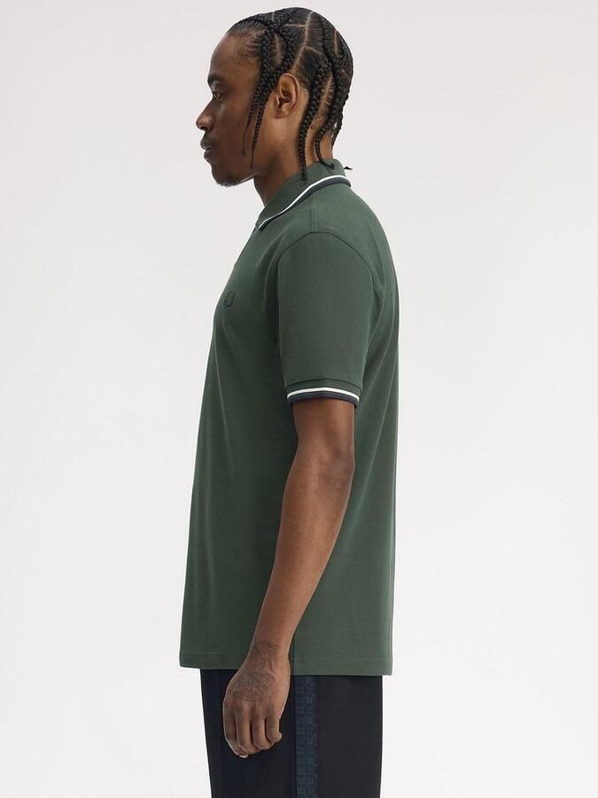 Fred Perry Polo Twin Tipped M3600 Donkergroen 53A - Foto 3