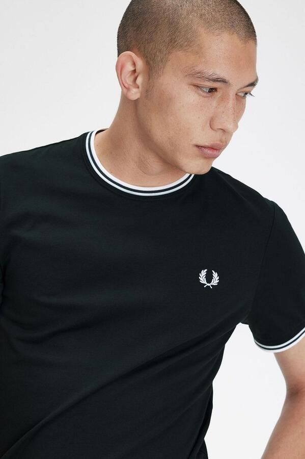 Fred Perry T-shirt TWIN TIPPED met logo nightgreen