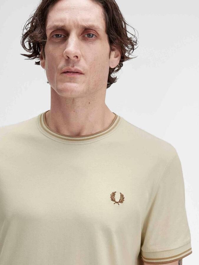 Fred Perry T-shirt Korte Mouw Twin Tipped T-shirt Beige Z53 - Foto 4