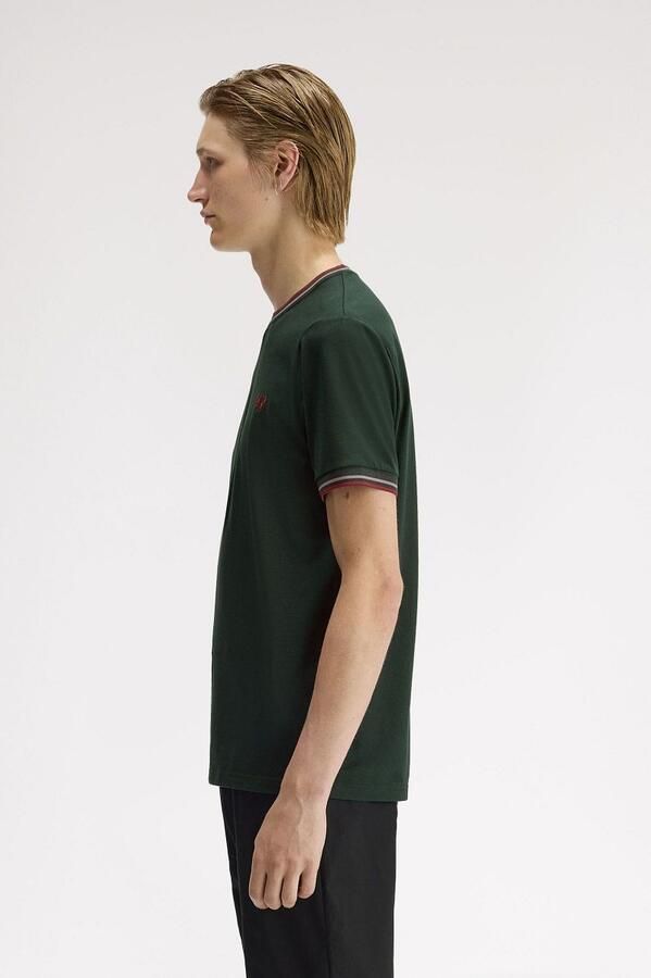 Fred Perry Twin Tipped T-shirt Donkergroen 85A - Foto 4