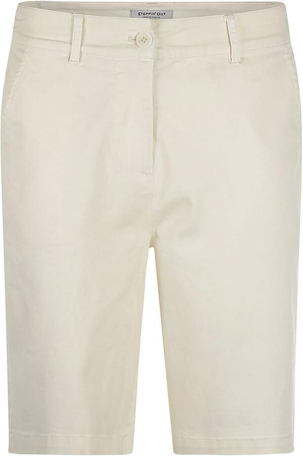 Steppin' Out Short classic Sand