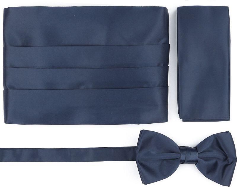 Suitable Cumberband Strik Pochet Set Navy