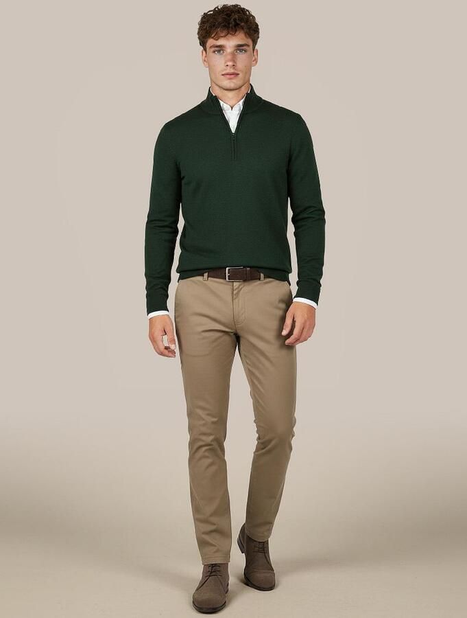 Suitable Plato Chino Khaki