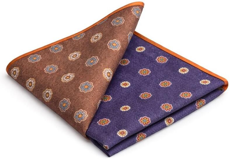 Suitable Pochet Reversible Dots Navy en bruin