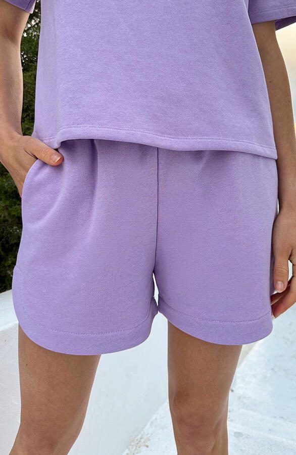 Comfort Sweat Short Lila