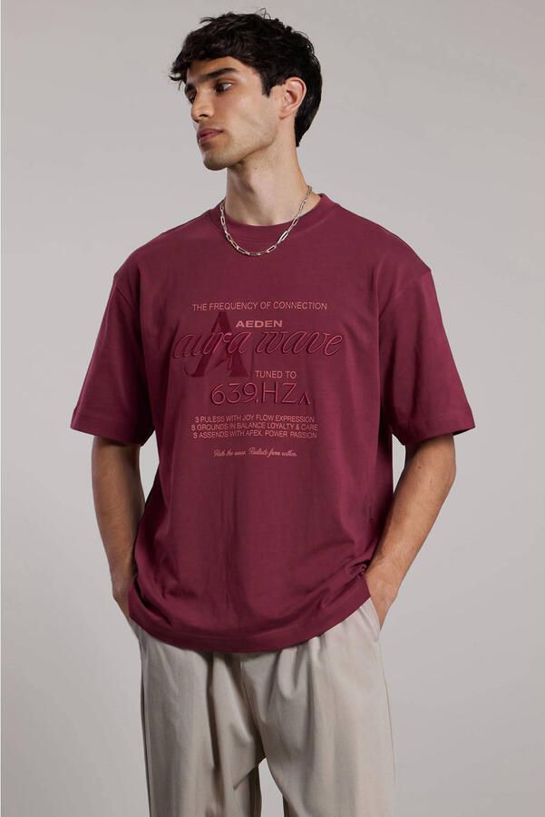 Aeden relaxed fit T-shirt met borduursels bordeaux