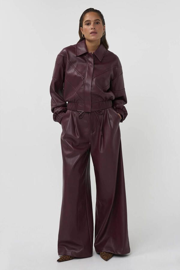 AMAYA Amsterdam imitatieleren wide leg broek donkerrood