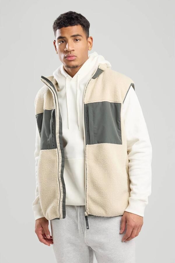 America Today bodywarmer ecru
