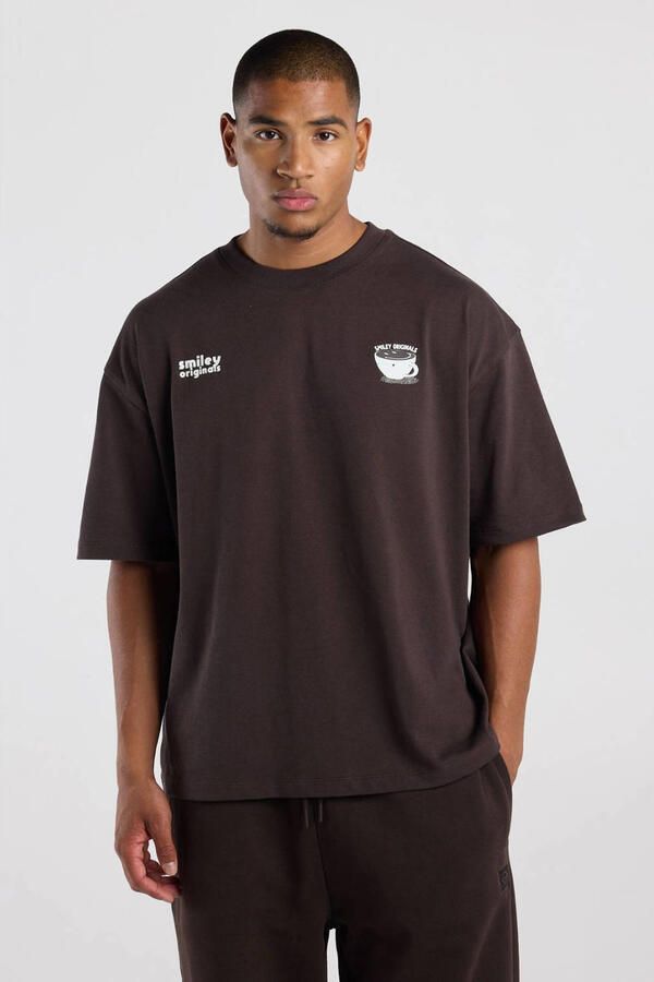 America Today boxy T-shirt met backprint bruin