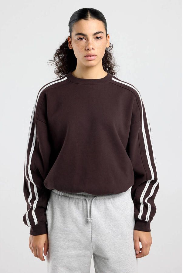 America Today cropped trui donkerbruin
