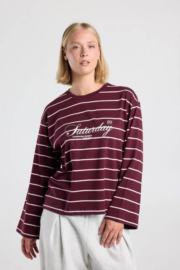 America Today gestreept T-shirt met tekst donkerrood