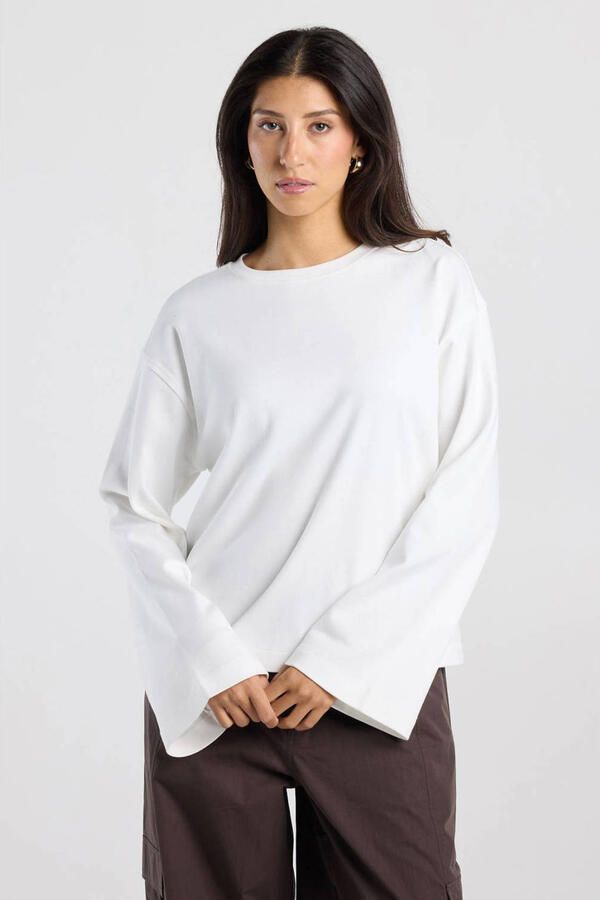 America Today longsleeve ecru