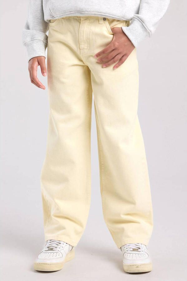 America Today loose fit jeans lichtgeel