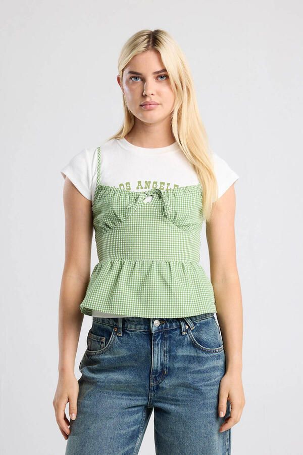America Today mouwloze top lichtgroen