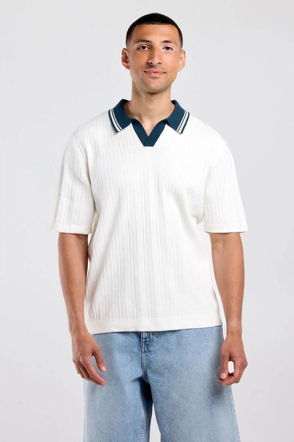 America Today regular fit polo off white