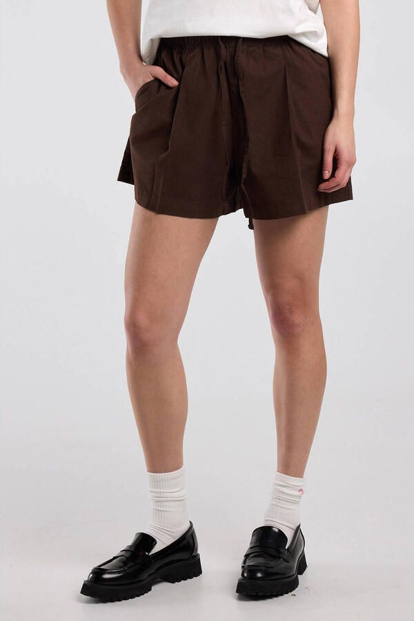 America Today regular waist casual short bruin