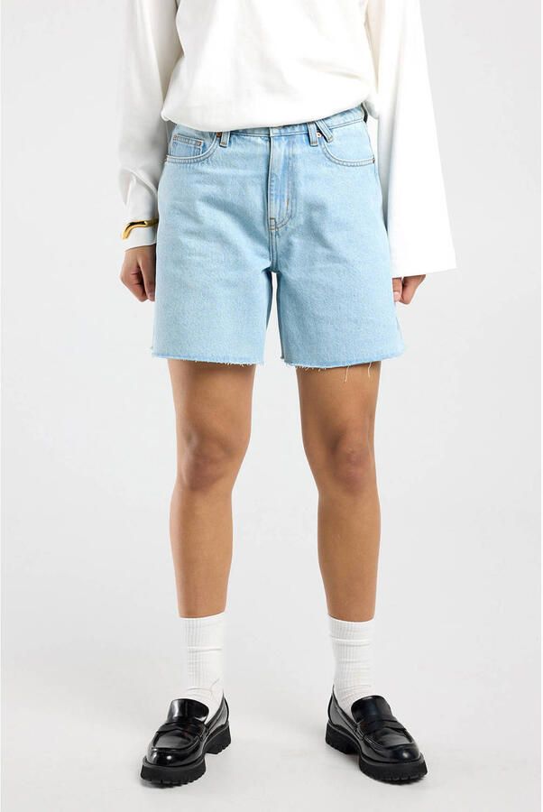America Today regular waist short light blue denim