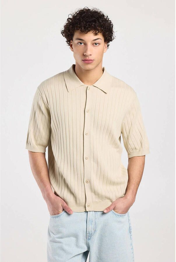 America Today relaxed casual overhemd gebreid beige